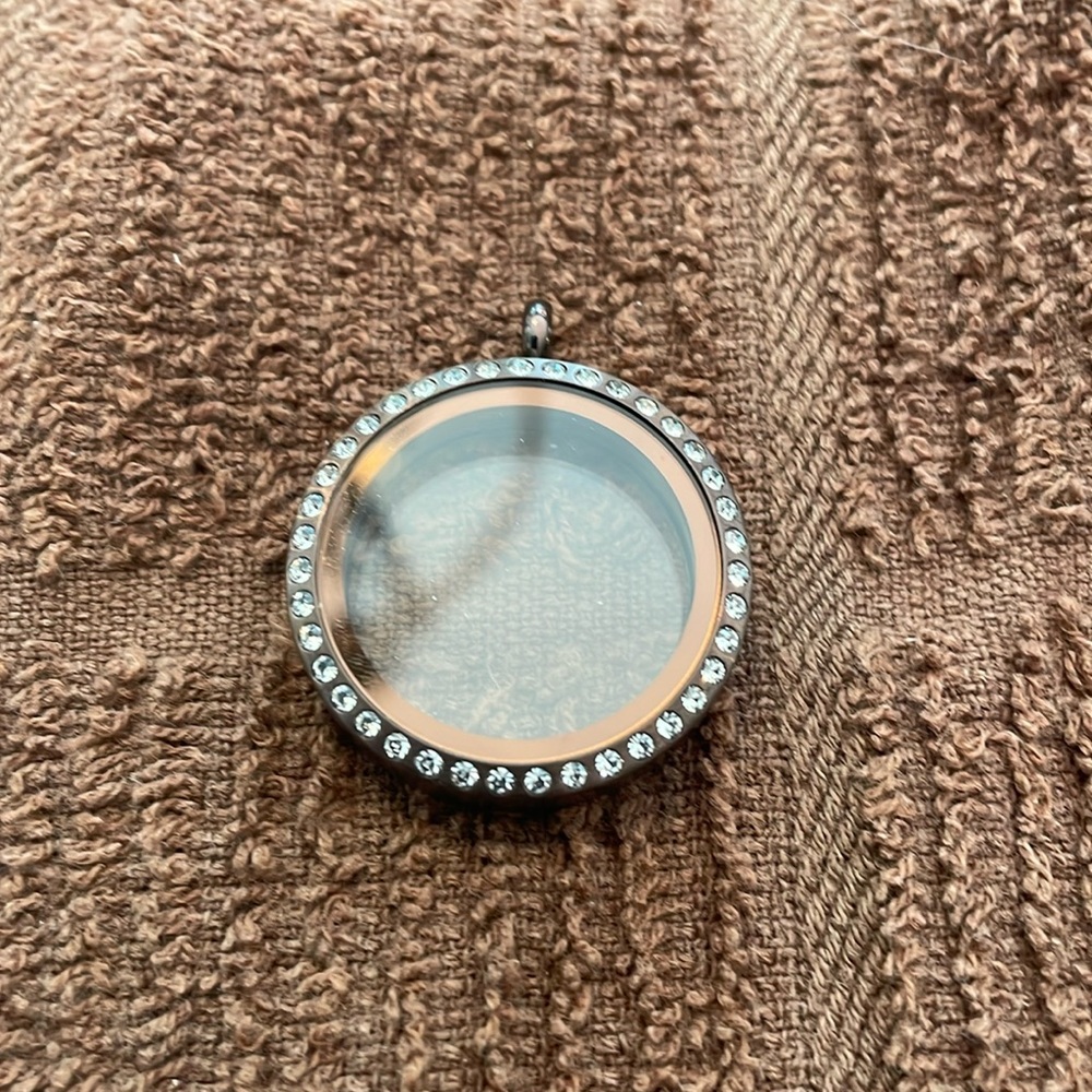 Origami Owl locket